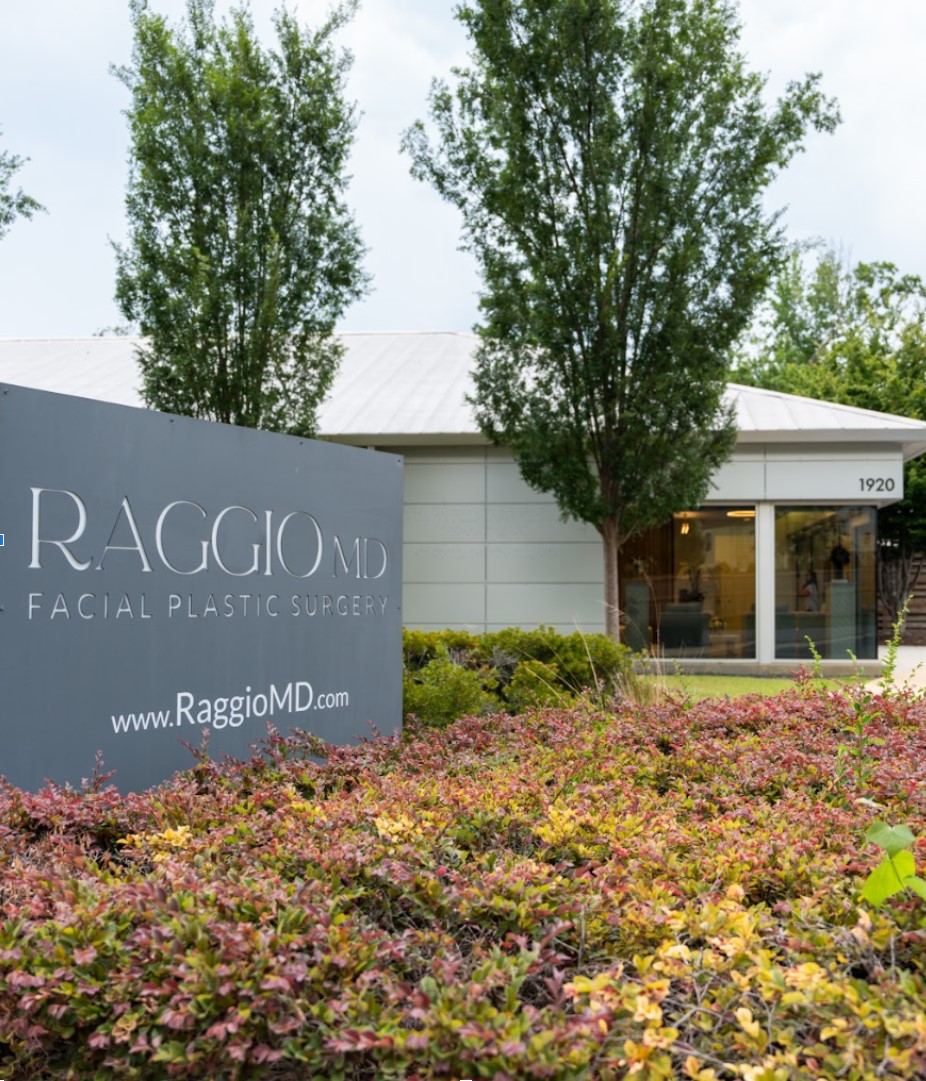 Raggio MD Facial Plastic Surgery, a state-of-the-art Facial Rejuvenation and Rhinoplasty center in Birmingham, AL.